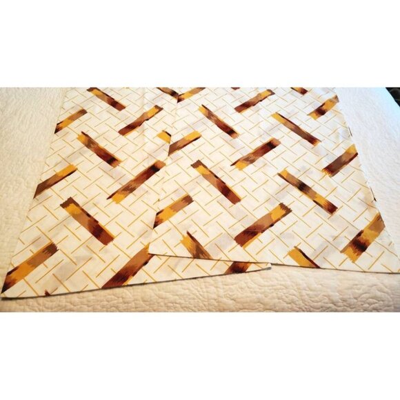 Standard Pillowcases, Orange & Browns Geometric Pattern, Cannon Monticello - Picture 2 of 8
